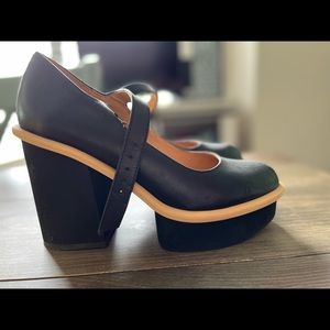 Free people platform Mary-Janes size 37.5